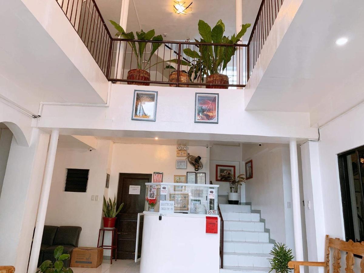 Luna Oslob Travellers Inn Luaran gambar