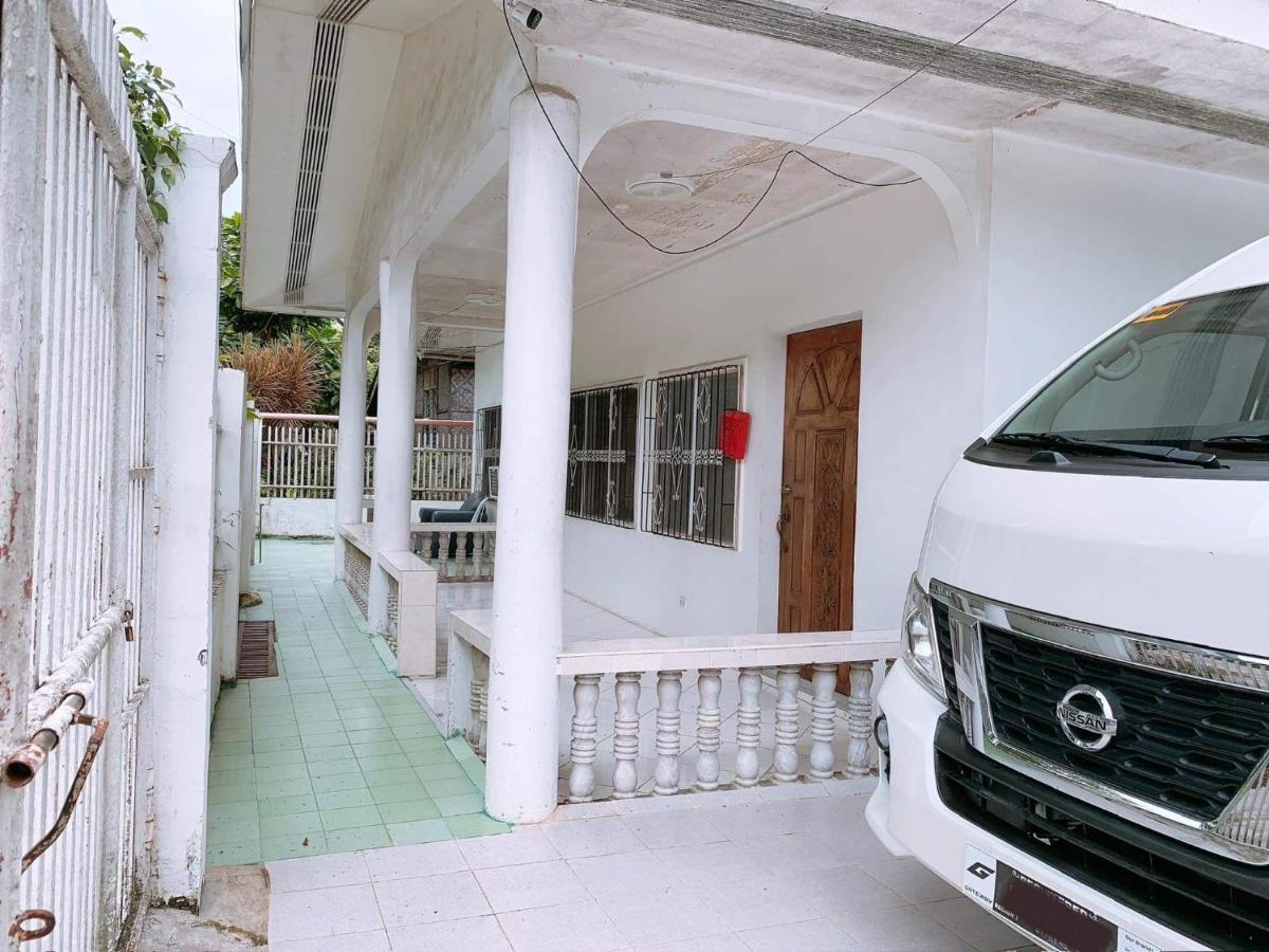 Luna Oslob Travellers Inn Luaran gambar