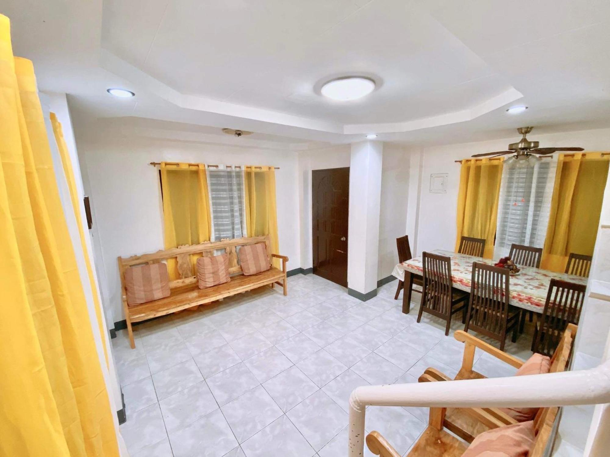 Luna Oslob Travellers Inn Luaran gambar
