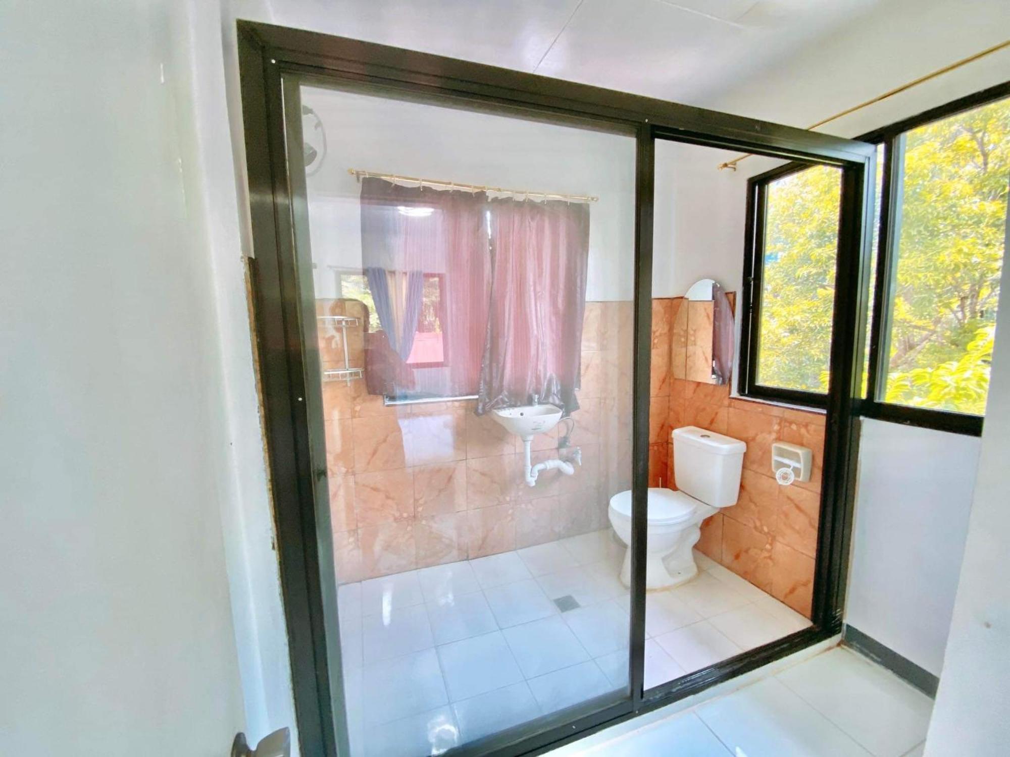 Luna Oslob Travellers Inn Luaran gambar