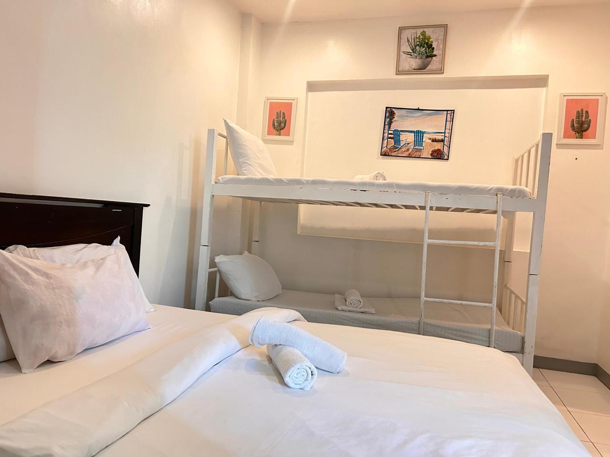 Luna Oslob Travellers Inn Luaran gambar