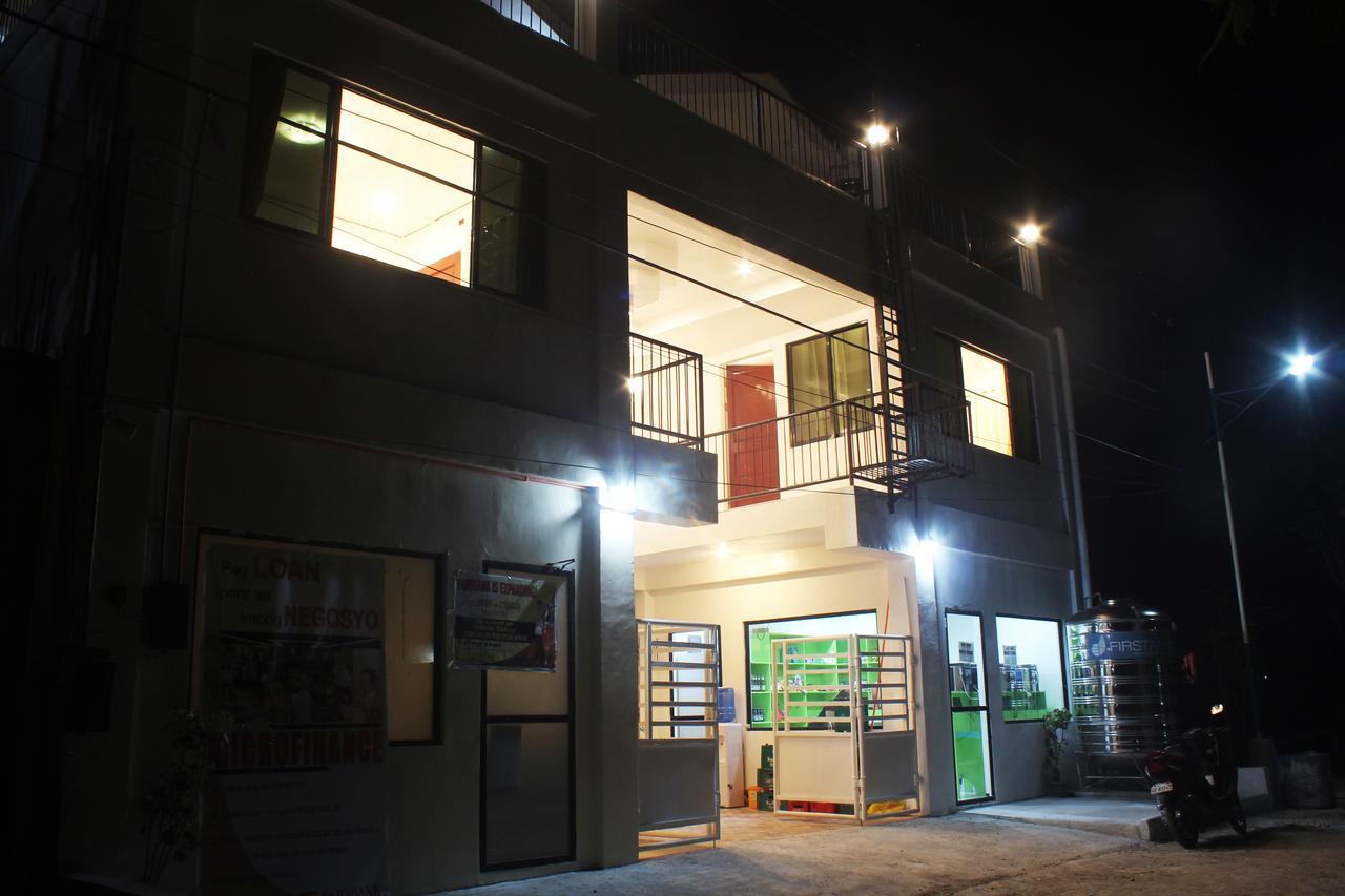 Luna Oslob Travellers Inn Luaran gambar